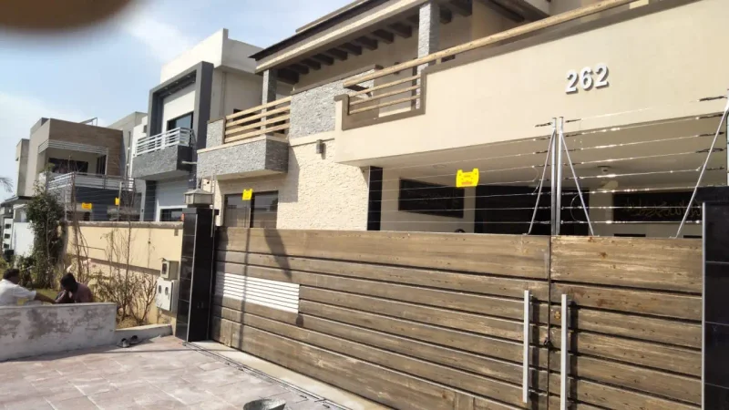 Electric Fencing in Bahria Town Lahore