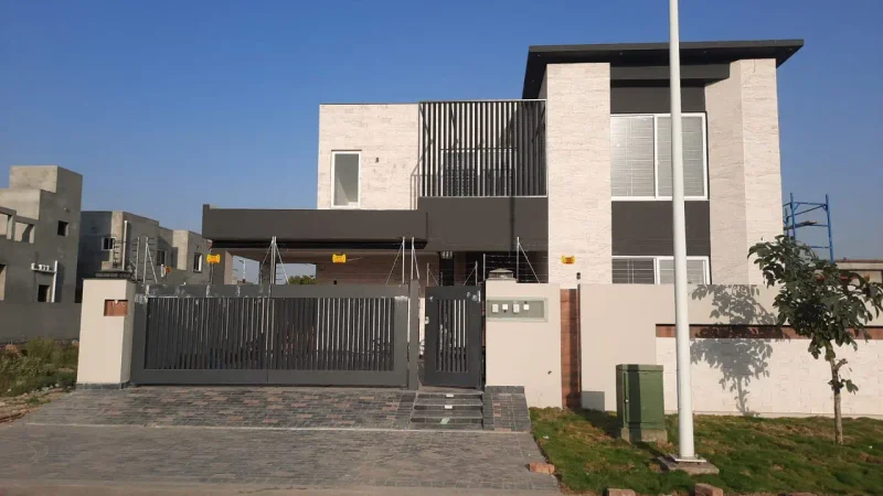 Electric Fencing in Bahria Town Lahore