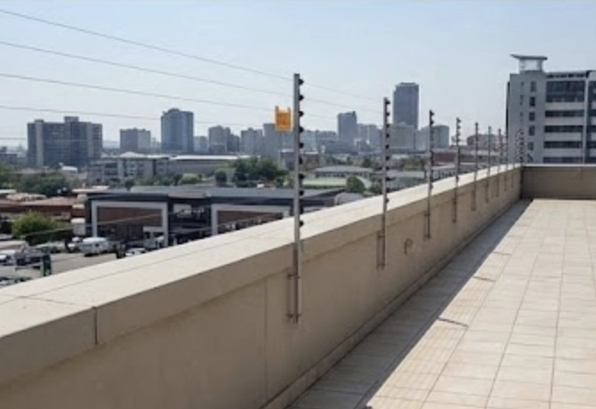 Commercial security fencing for offices