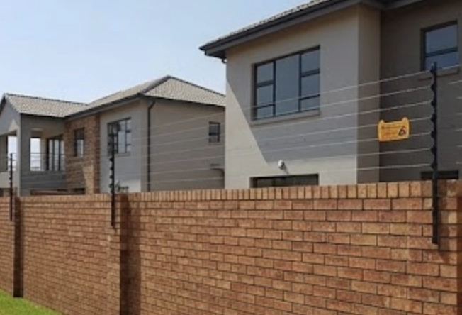 Electric fencing for homes and villas in Lahore