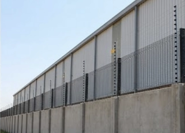 Industrial electric fencing for factories